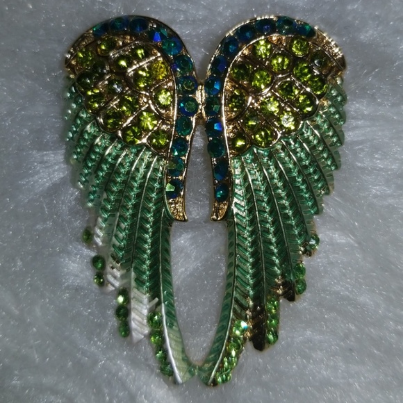 Brooch - Picture 1 of 2